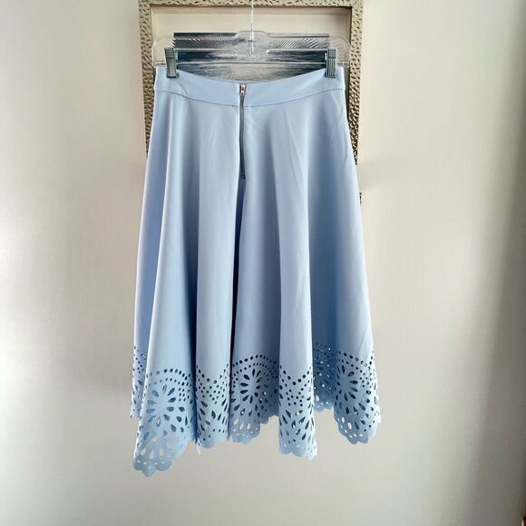 Miami baby blue skirt with cutout design on hem size small - Picture 2 of 8